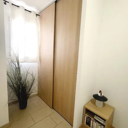 T3 Vue Port De Plaisance ساري سولينزارا